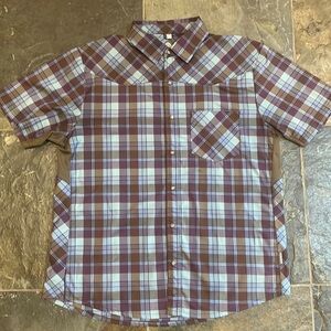 Used Club Ride Apparel mountain biking shirt. Polyester / Spandex